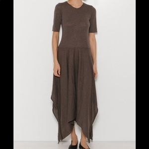 💥SALE Brand new Raquel Allegra handkerchief dress